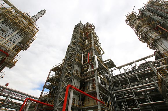 Роснефть нарастила капитальные вложения в НПЗ Башнефти в три раза