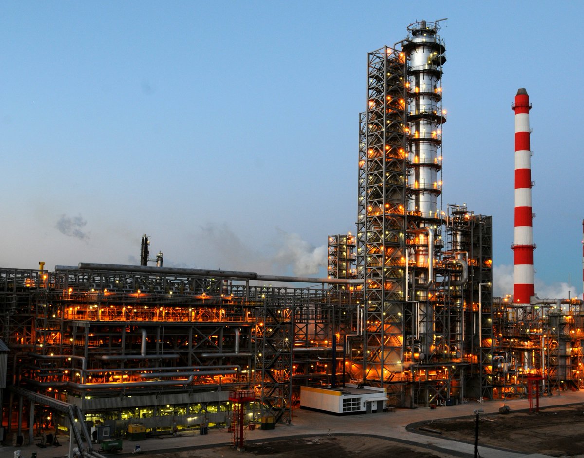 РНПК перевела установку риформинга на катализатор производства Роснефти