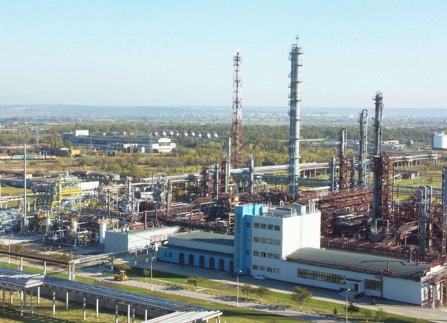 "Карпатнефтехим" изучает возможность строительства производства СБС термоэластопластов