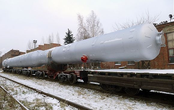 На Ачинский НПЗ продолжает поступать крупнотоннажное оборудование