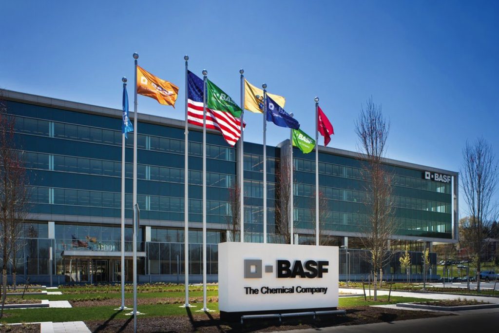 BASF разработает электрические пиролизные установки для этилена и пропилена