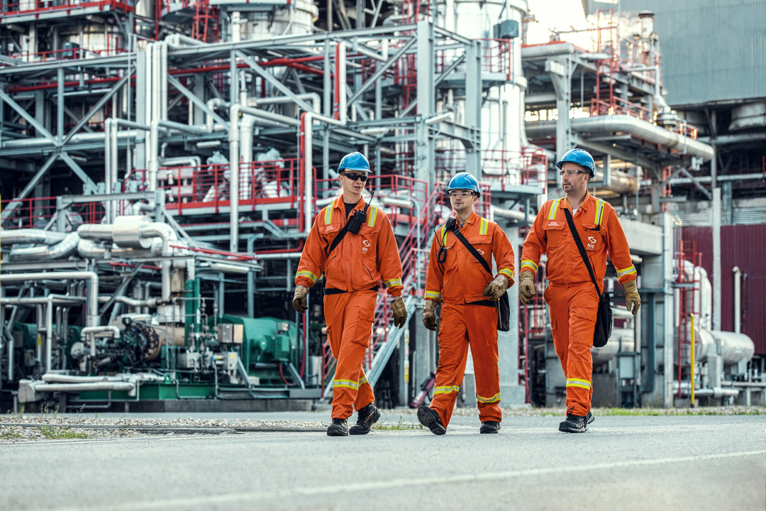 "Газпром нефть" хочет монетизировать невостребованные потоки НПЗ