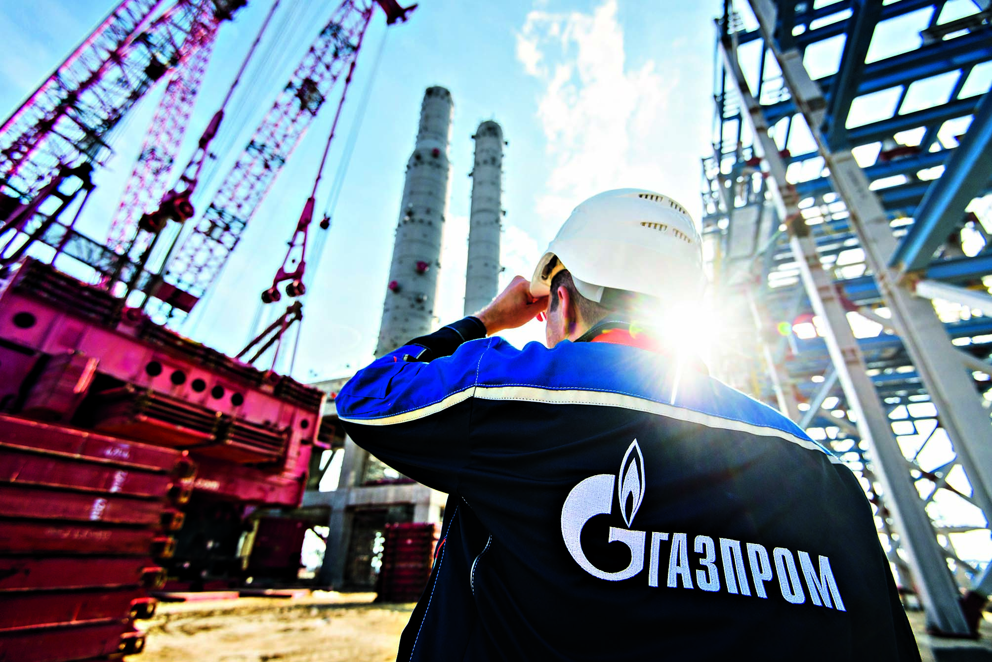 Газпром намерен приобрести 50% долю в "Балтийском химическом комплексе"