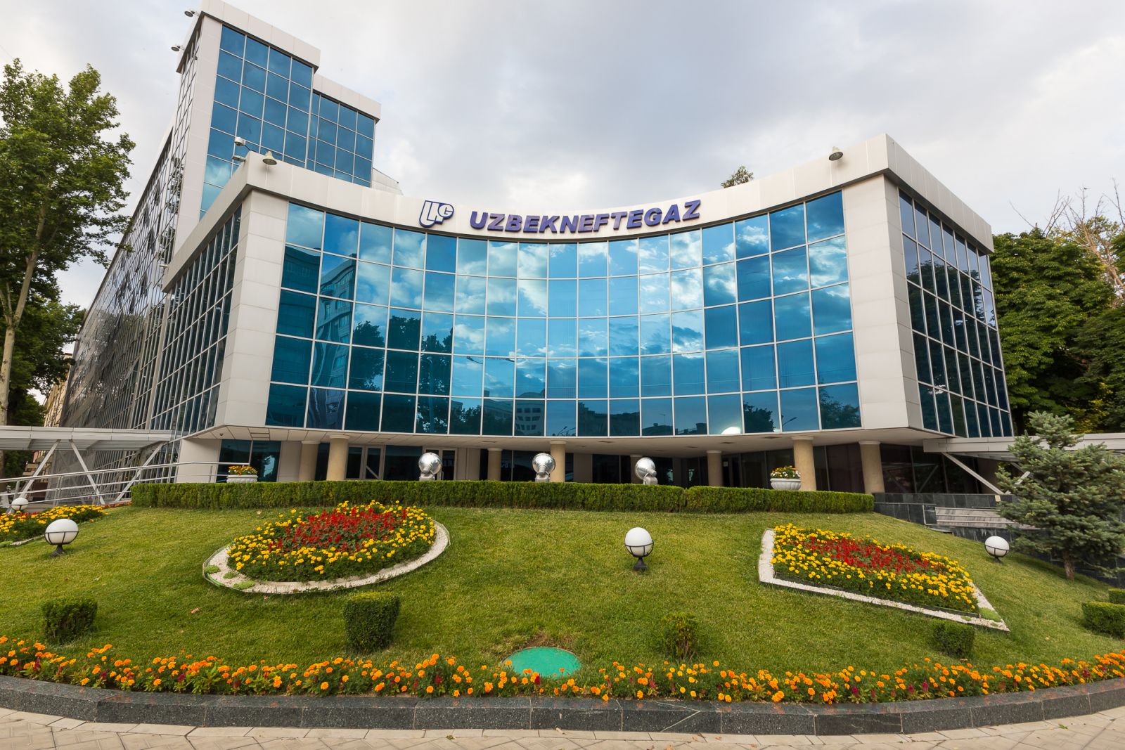 Иран предложил "Узбекнефтегазу" совместные проекты в нефтегазохимии