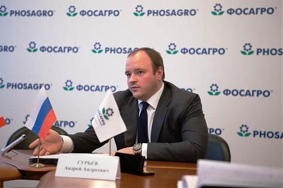 ФосАгро намерена увеличить выпуск удобрений до 11,7 млн тонн до 2025г.