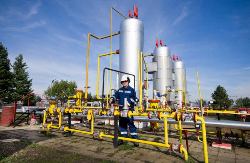 Роснефть продолжает разработку технологий для получения синтетической нефти