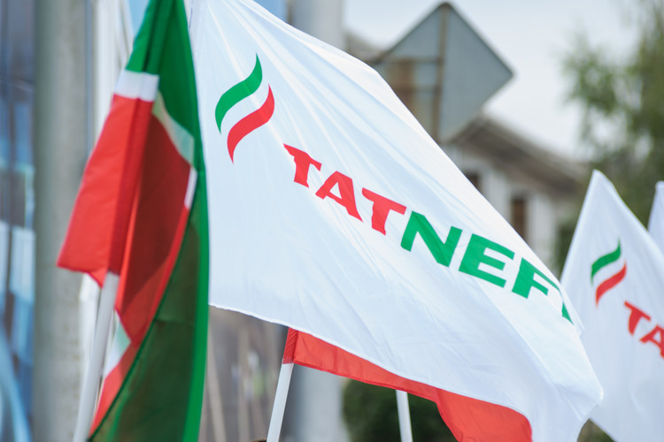 "Татнефть" в 2022 г инвестировала в НПЗ "Танеко" 52,7 млрд рублей