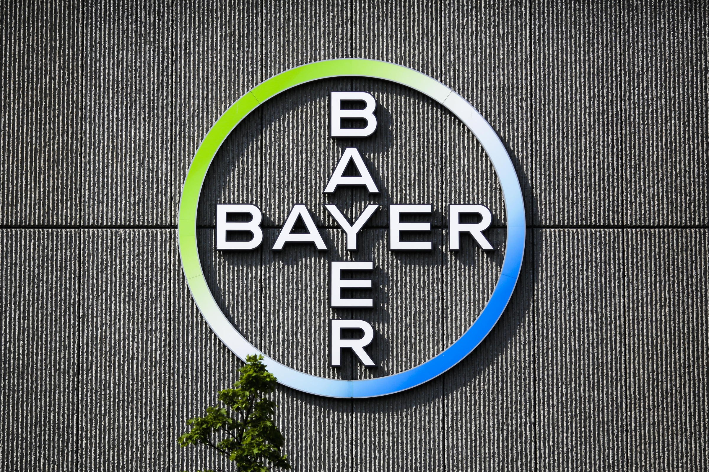 Bayer сократил чистый убыток во II квартале и улучшил прогноз на год