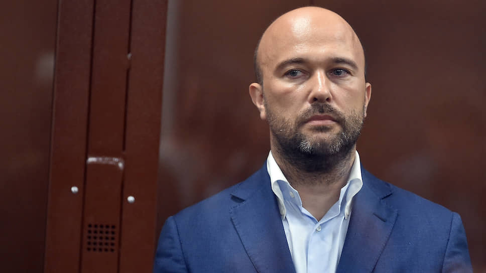 Суд продлил арест бизнесмена Д. Мазурова на три месяца - до 12 декабря