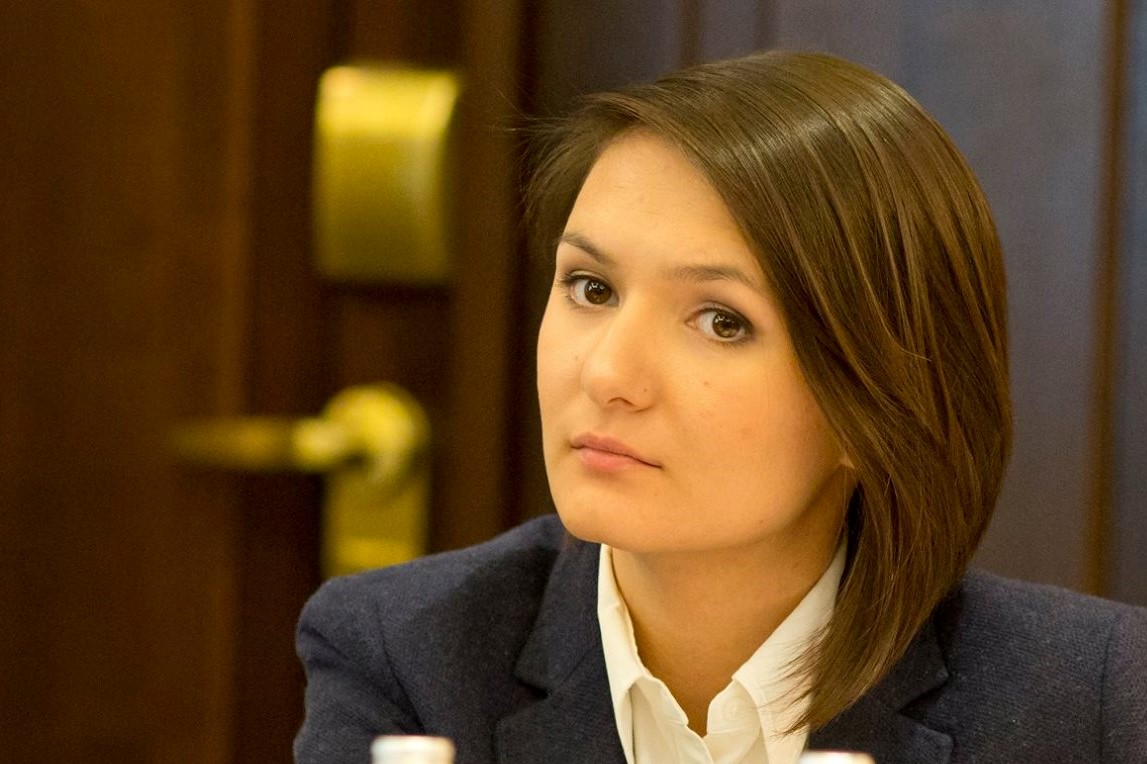Безопасность или выгода пластика: что выбирает бизнес?