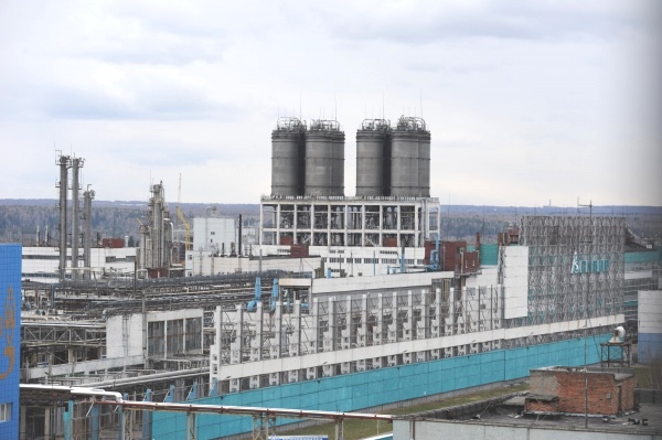 Томскнефтехим остановил на ремонт производства полиэтилена и полипропилена