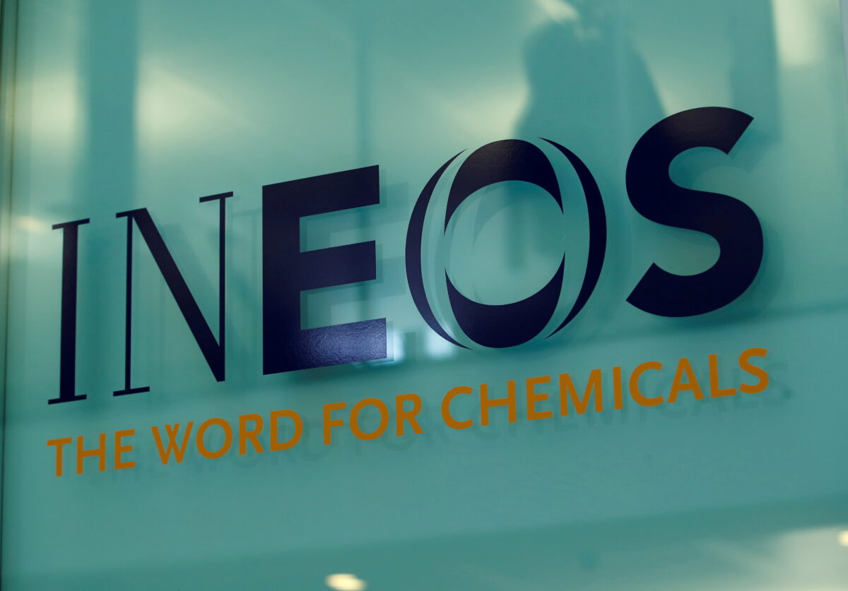 Ineos и Sinopec подписали три крупных нефтехимических сделки на $7 млрд