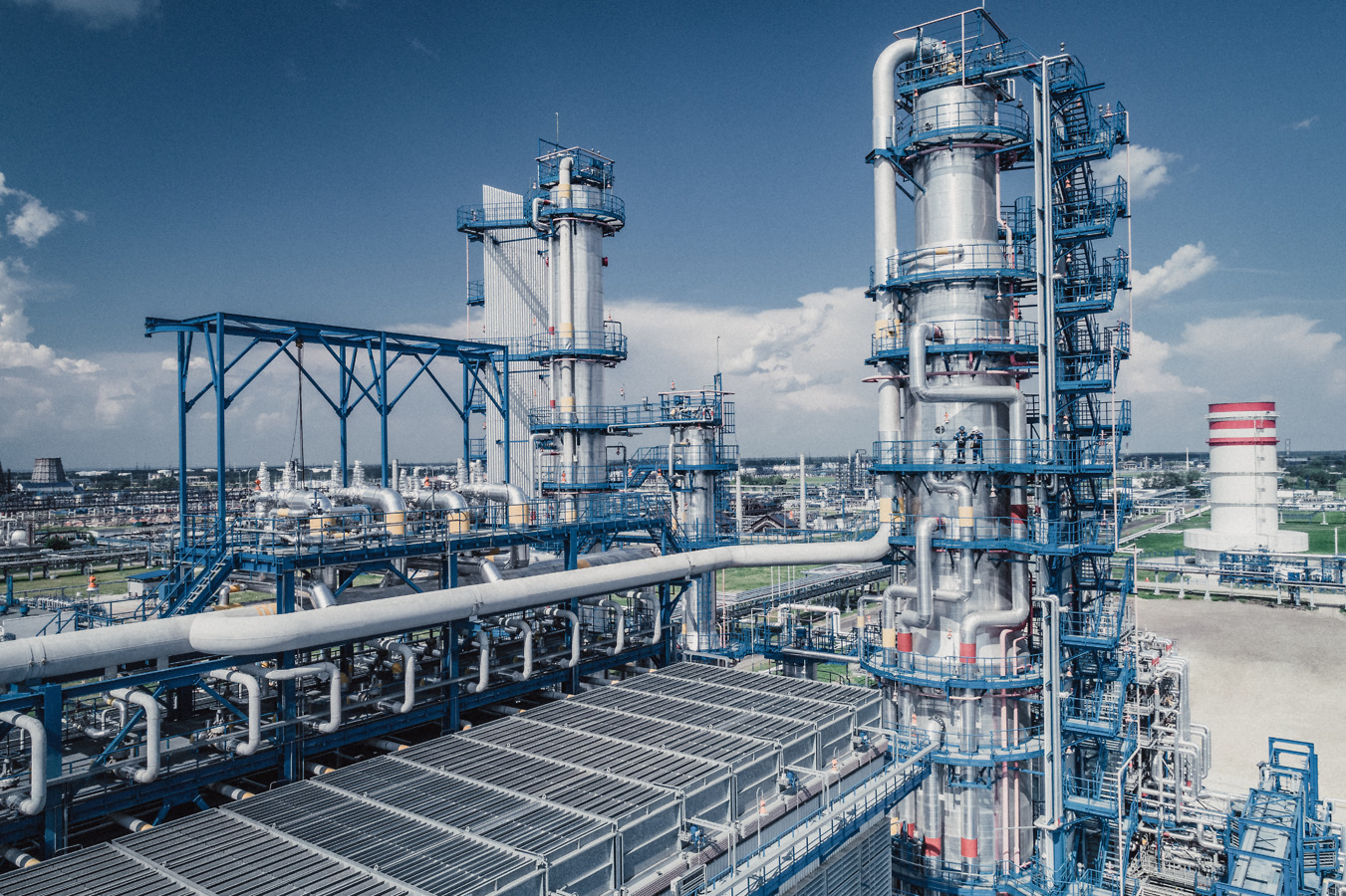 Газпром нефть увеличила капвложения в переработку на 6% по итогам квартала