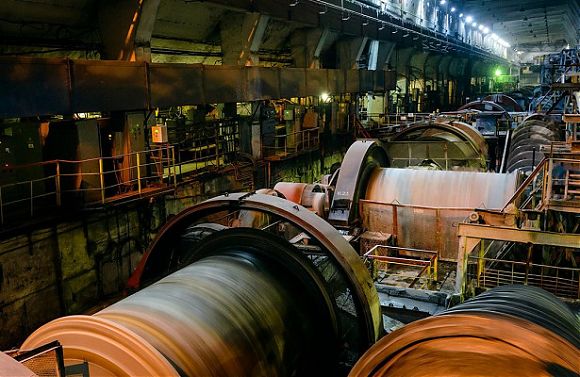 Уралхиммаш изготовит 13 комплектов оборудования для Газпром добыча Уренгой