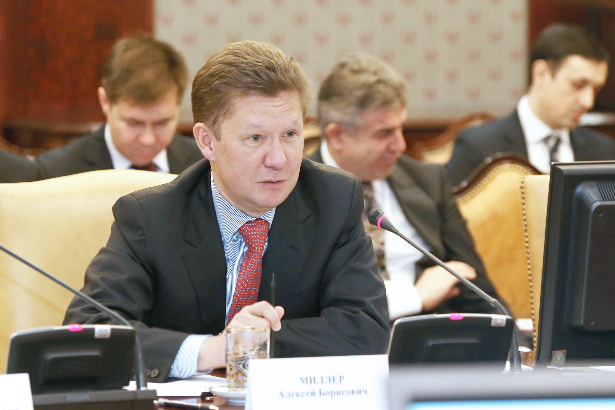 Газпром и Роснано наметили шаги по внедрению композитных труб