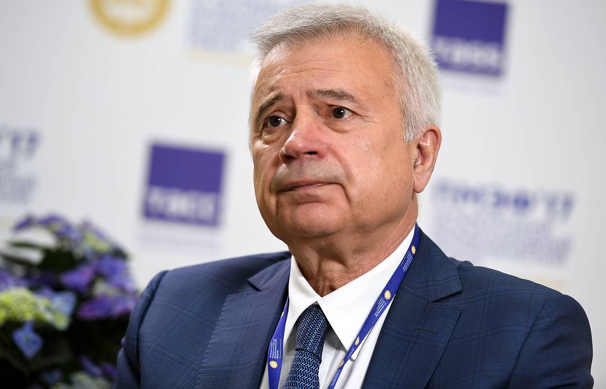 Алекперов: "Лукойл" вложит в развитие нефтехимии $3 млрд в ближайшие 6 лет