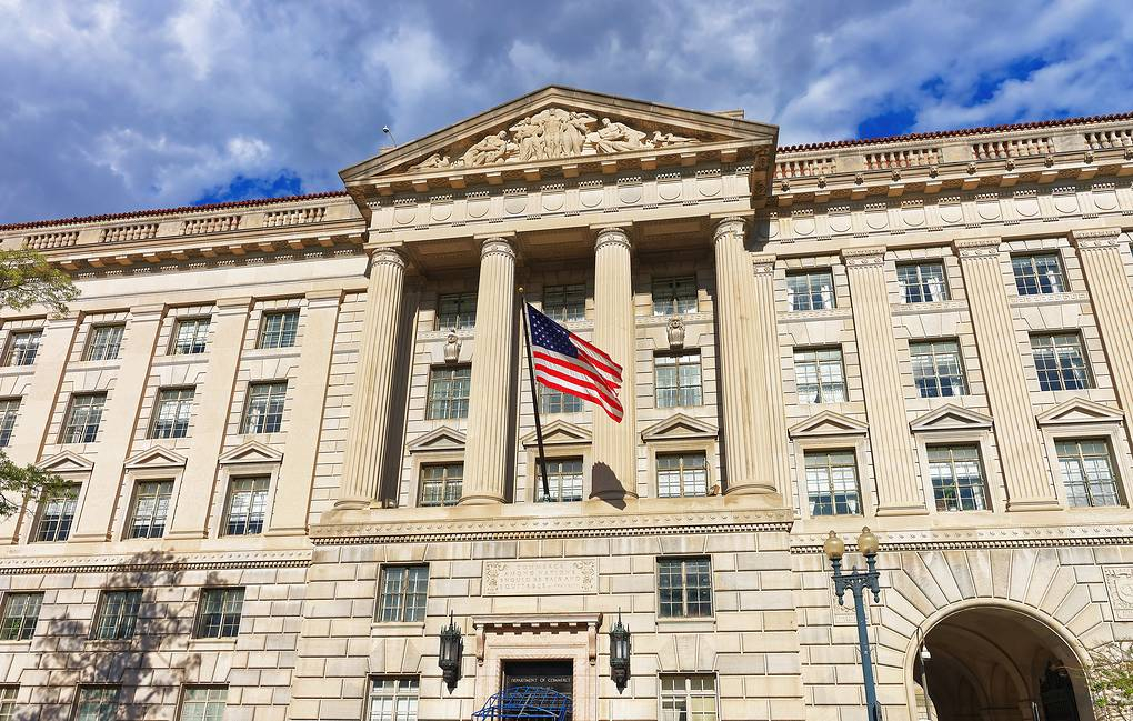 США ввели санкции против индийской компании за покупку нефтехимии у Ирана
