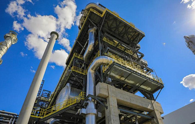 Казахстан скорректировал планы по инвестициям в нефтехимию