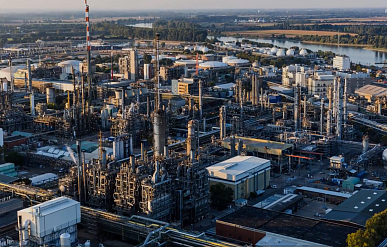 После пожара на заводе в Людвигсхафене BASF объявил форс-мажор по поставкам ряда продуктов