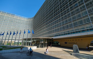 Еврокомиссия выделит фермерам на закупку удобрений 540 миллионов евро